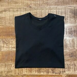 Lululemon Metal Vent Breathe Short Sleeve Shirt